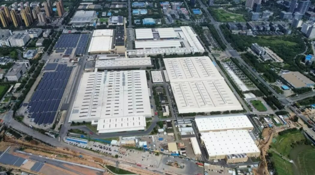南京汽车零部件制造基地屋顶光伏项目俯瞰图